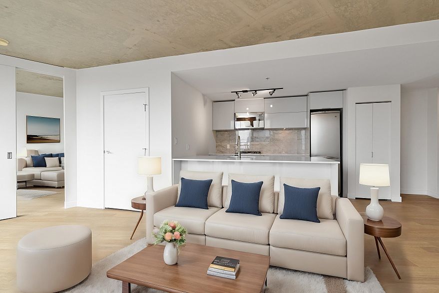 1808 128 W Cordova Street