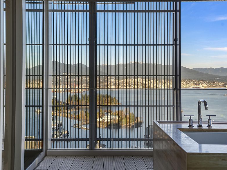 3902 1568 Alberni Street