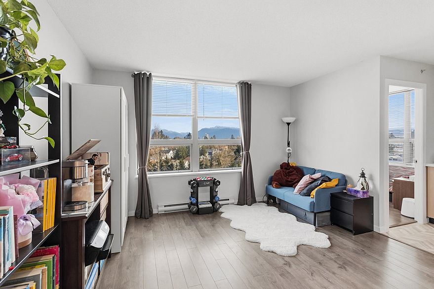 1101 3663 Crowley Drive