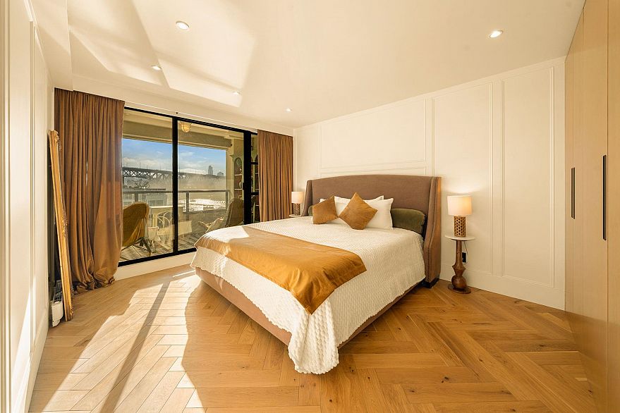 302 1008 Beach Avenue