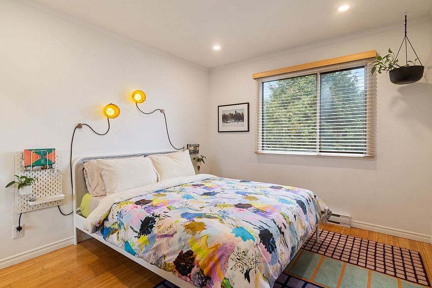 305 2001 Balsam Street