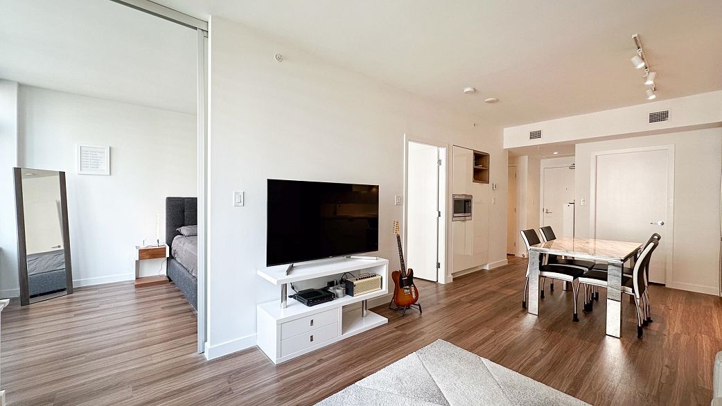 515 1661 Quebec Street