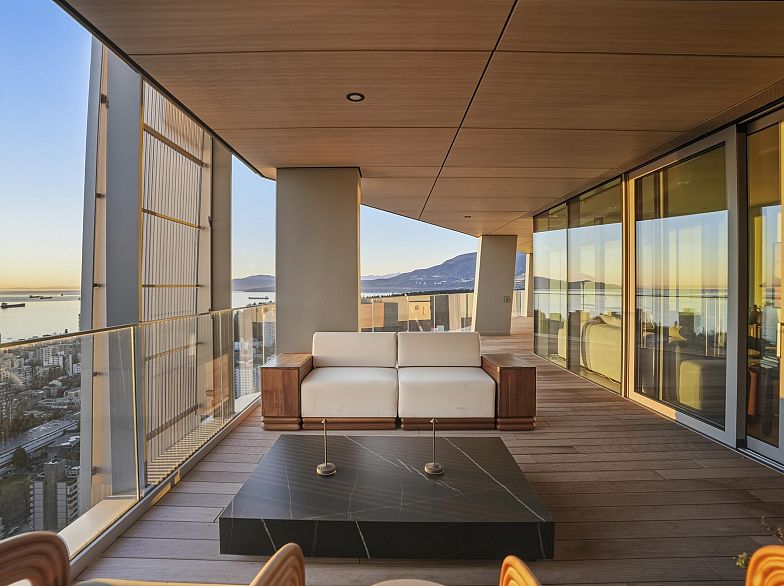 3902 1568 Alberni Street