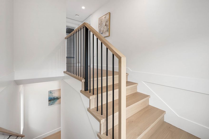 4 3065 Charles Street