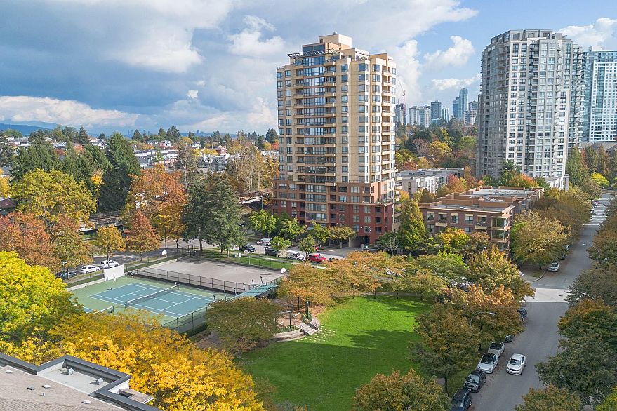 1101 3663 Crowley Drive