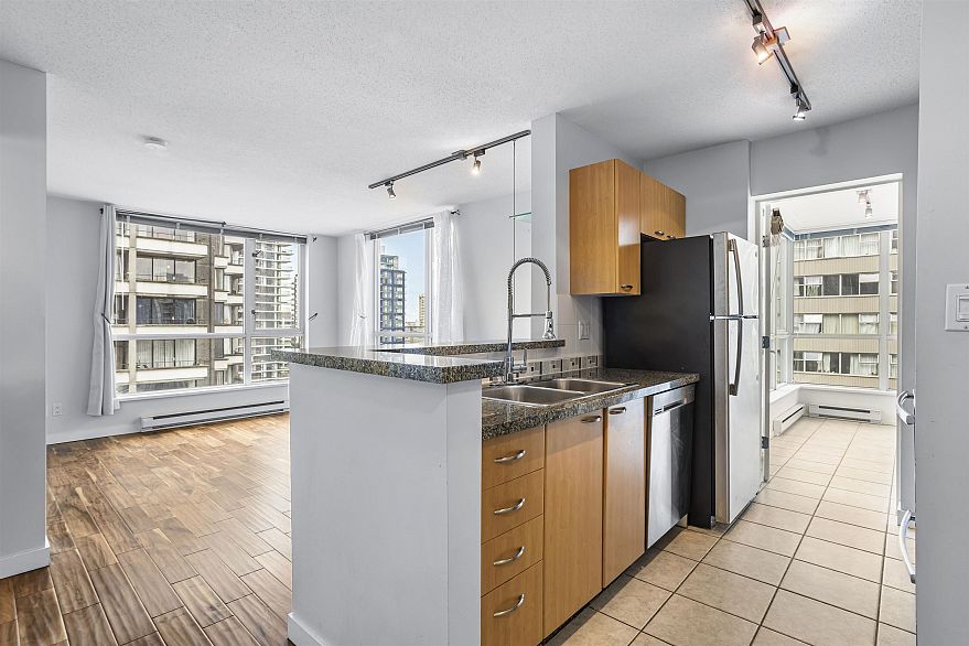 1506 1420 W Georgia Street