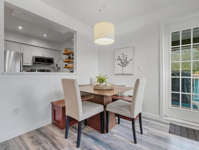 305 1915 E Georgia Street