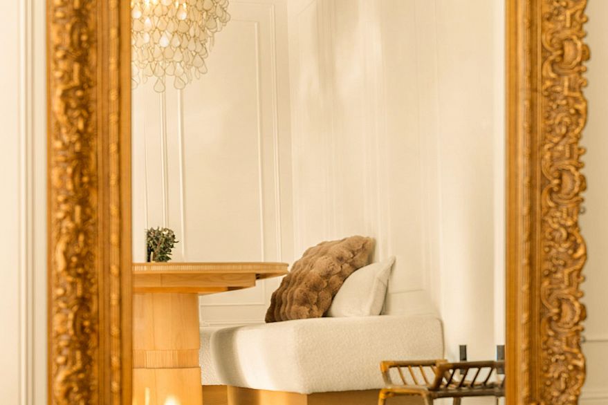 302 1008 Beach Avenue