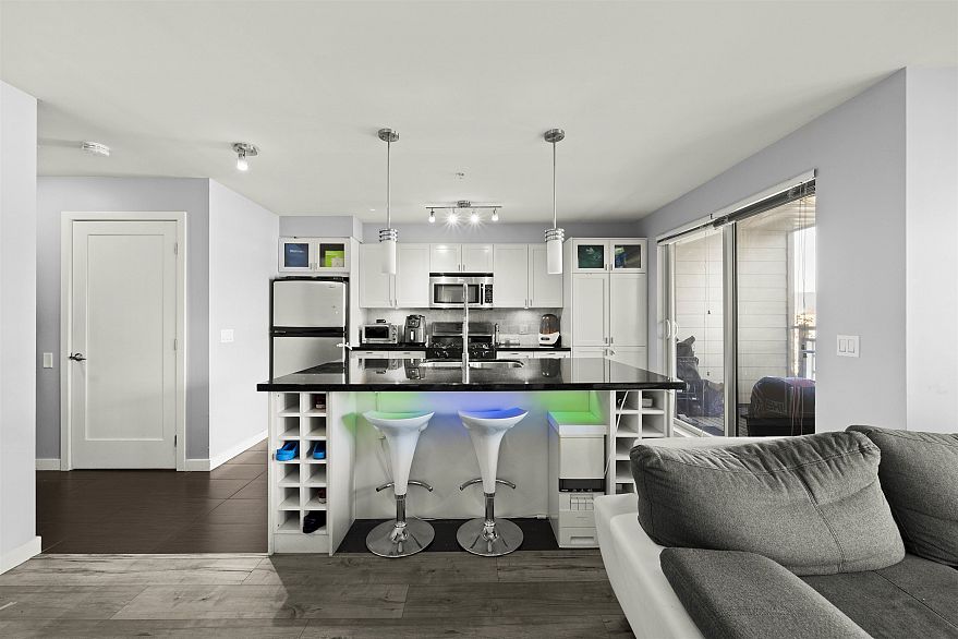 317 405 Skeena Street