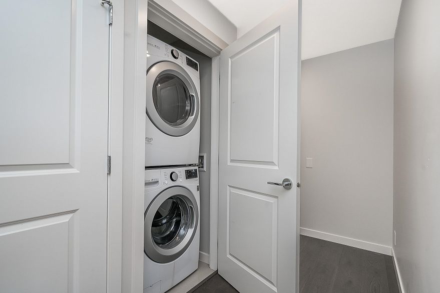 1705 3487 Binning Road