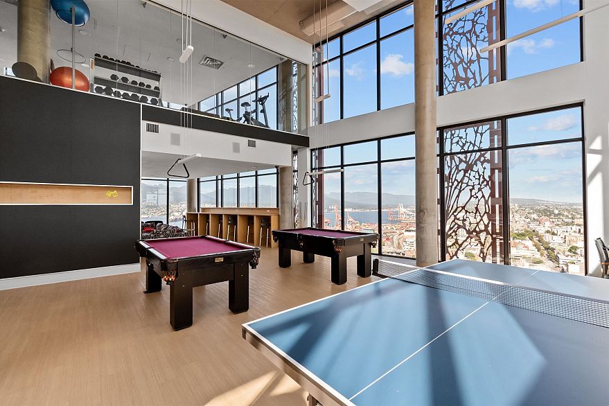 3304 128 W Cordova Street