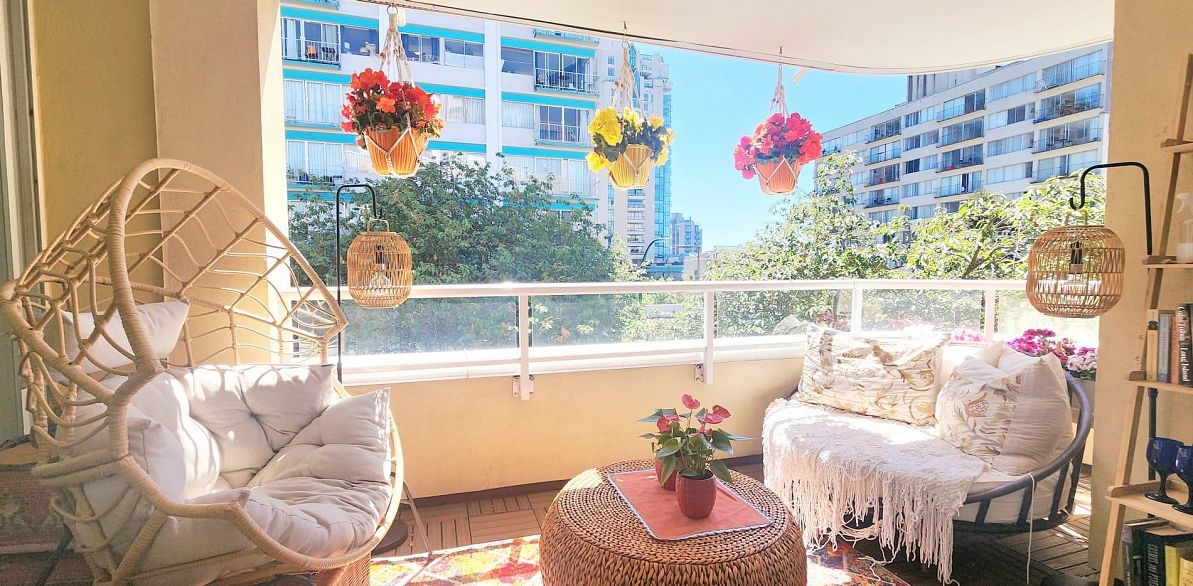 1406 HARWOOD STREET, Vancouver BC V6G 1X5