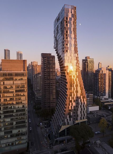 3902 1568 Alberni Street