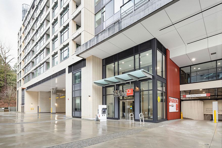 613 3451 Sawmill Crescent