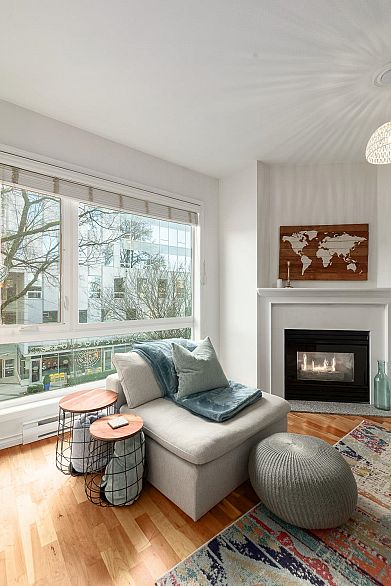 PH2 2577 Willow Street