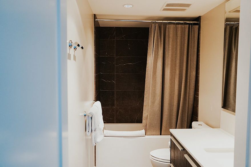 701 1221 BIDWELL STREET, Vancouver BC V6G 2K7