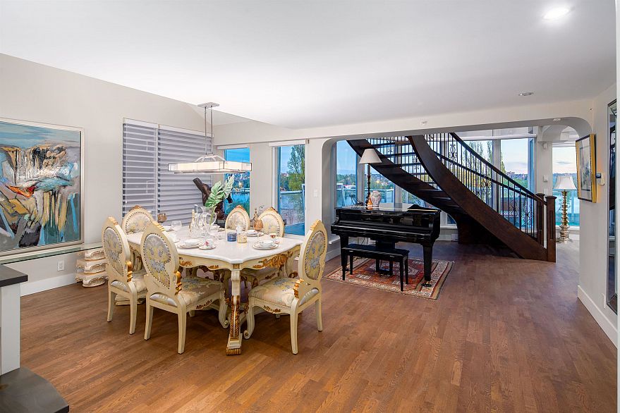 PH 1403 Beach Avenue