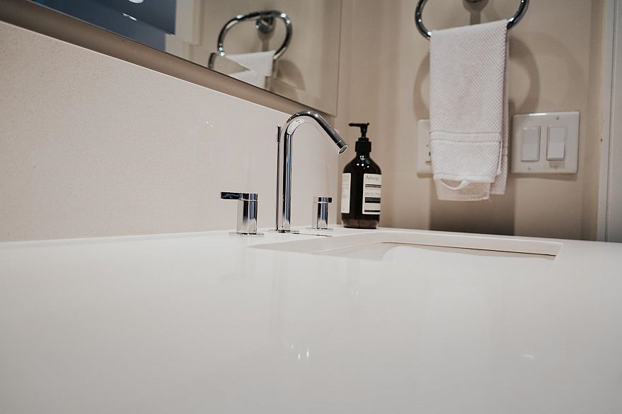 701 1221 BIDWELL STREET, Vancouver BC V6G 2K7