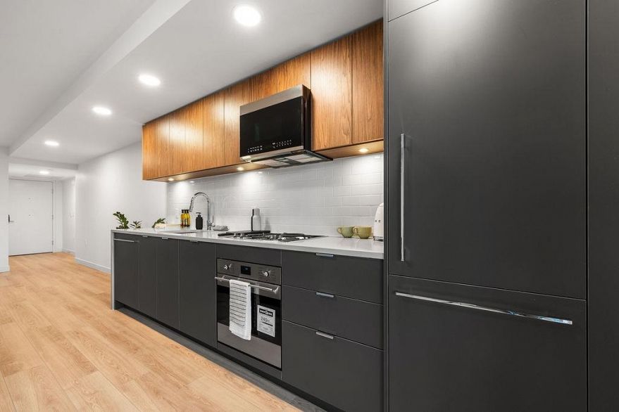 311 2419 Grant Street