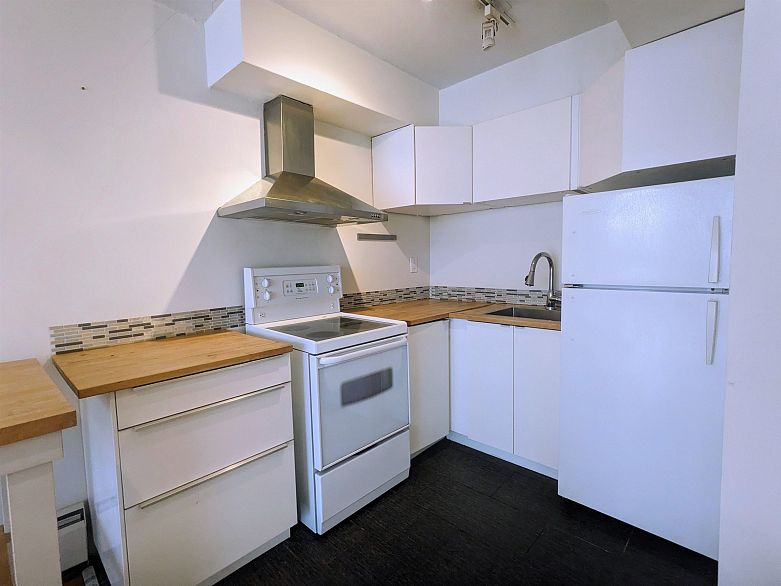 402 1251 Cardero Street