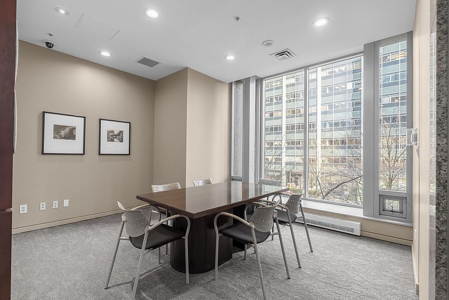 2106 1288 W Georgia Street