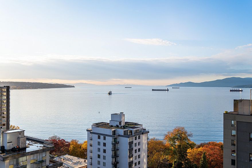 402 1251 Cardero Street