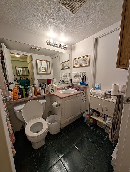 203 4950 Joyce Street