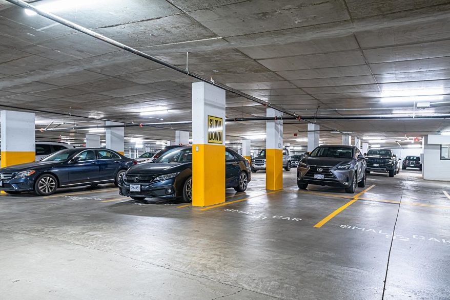 602 1561 W 57th Avenue