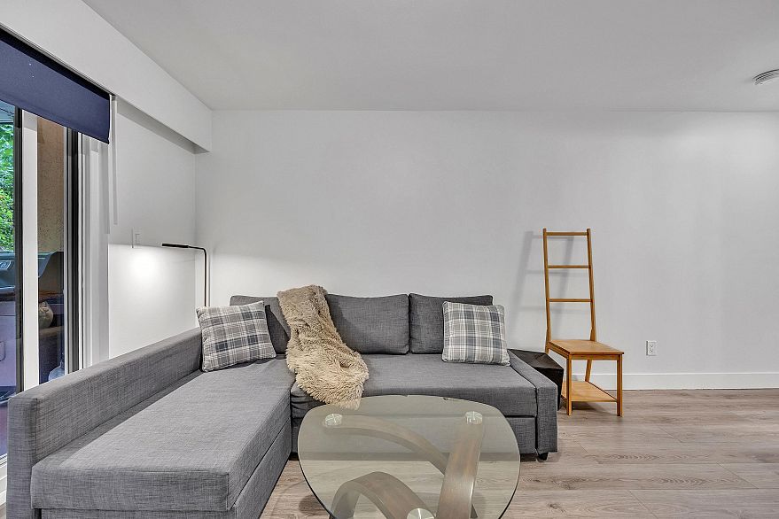 107 215 N Templeton Drive