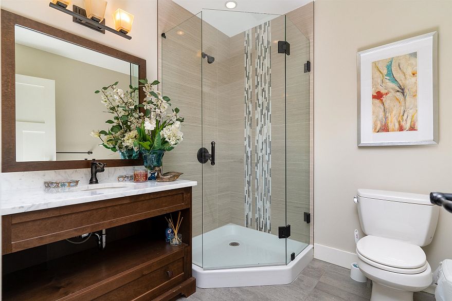 PH 1403 Beach Avenue