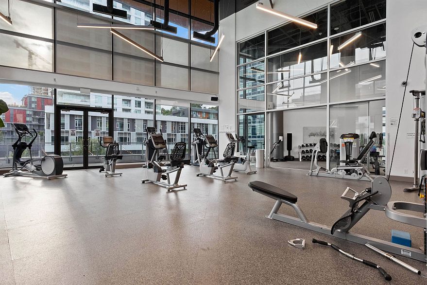 1702 8538 River District Crossing