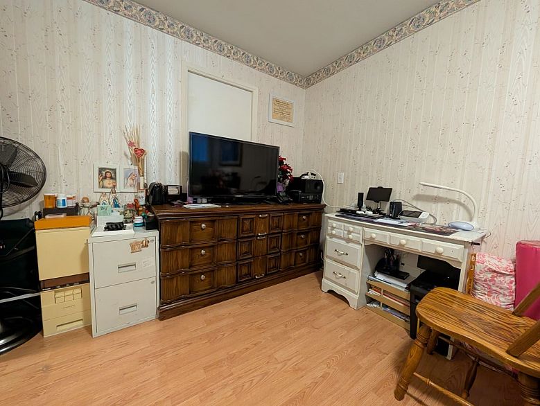 203 4950 Joyce Street