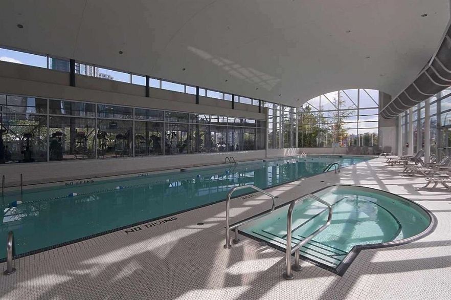 601 1408 Strathmore Mews