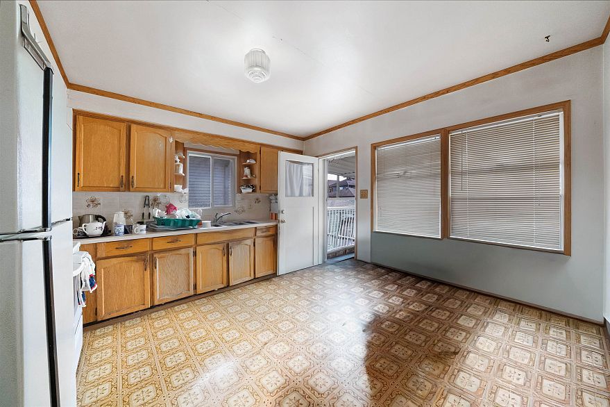 2616 Venables Street