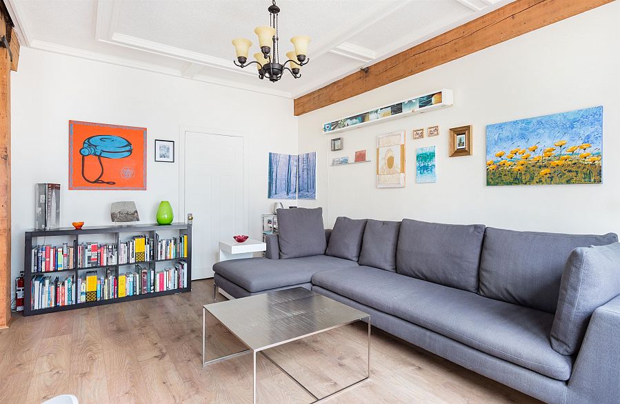 54 777 Burrard Street