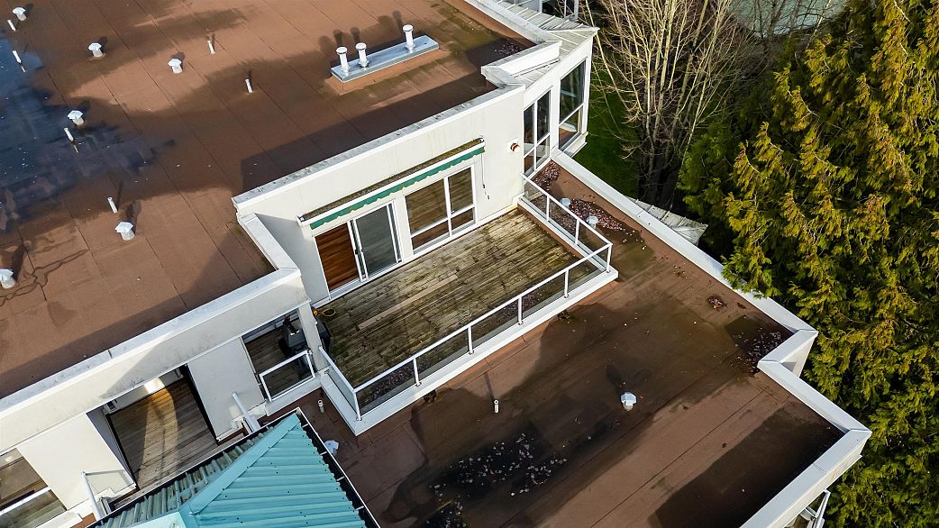 407 8460 Jellicoe Street