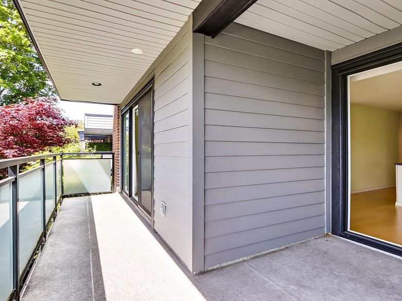 307 2255 York Avenue