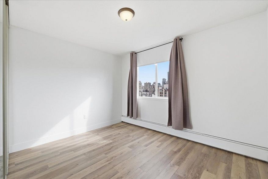 1608 1251 Cardero Street