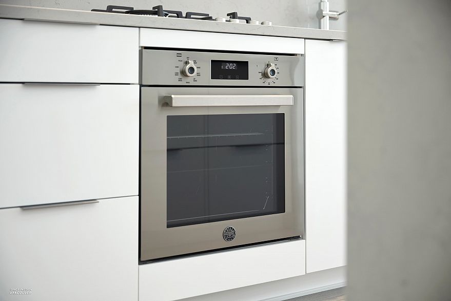 911 6138 Birney Avenue