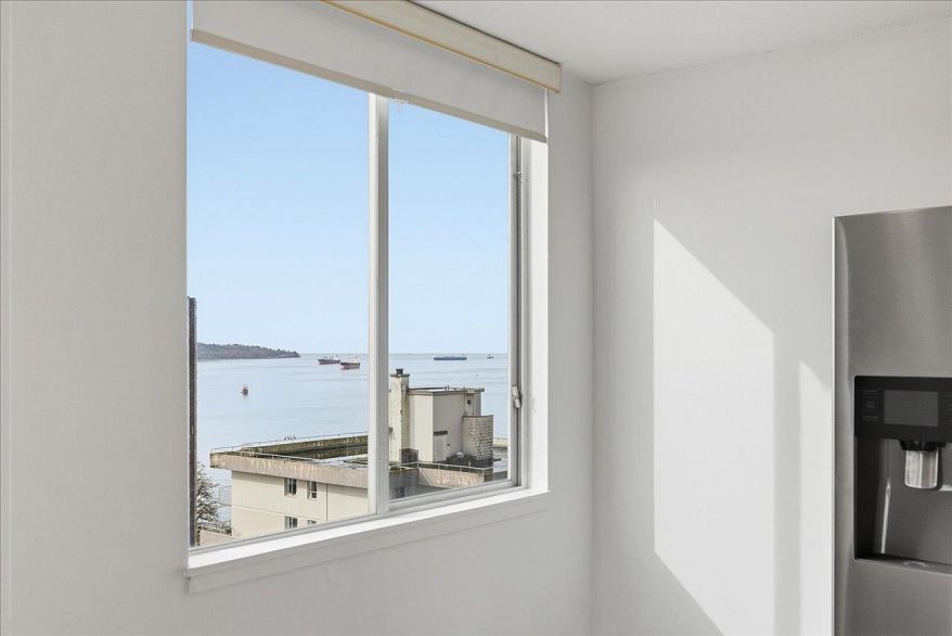 1608 1251 Cardero Street