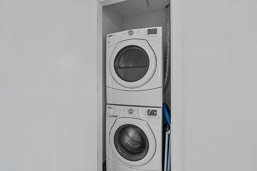 312 2118 W 15th Avenue