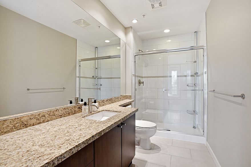 3 1863 Wesbrook Mall