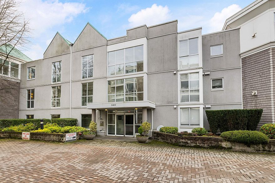 407 8460 Jellicoe Street