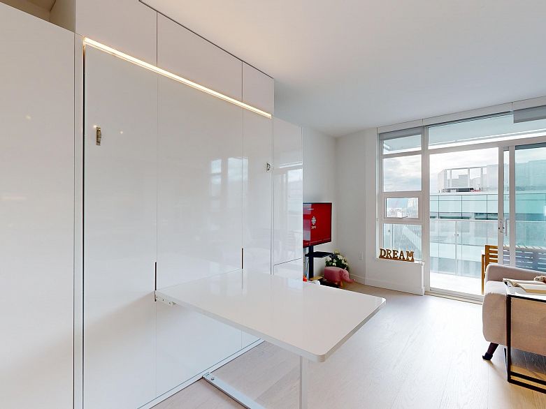 2103 1289 Hornby Street