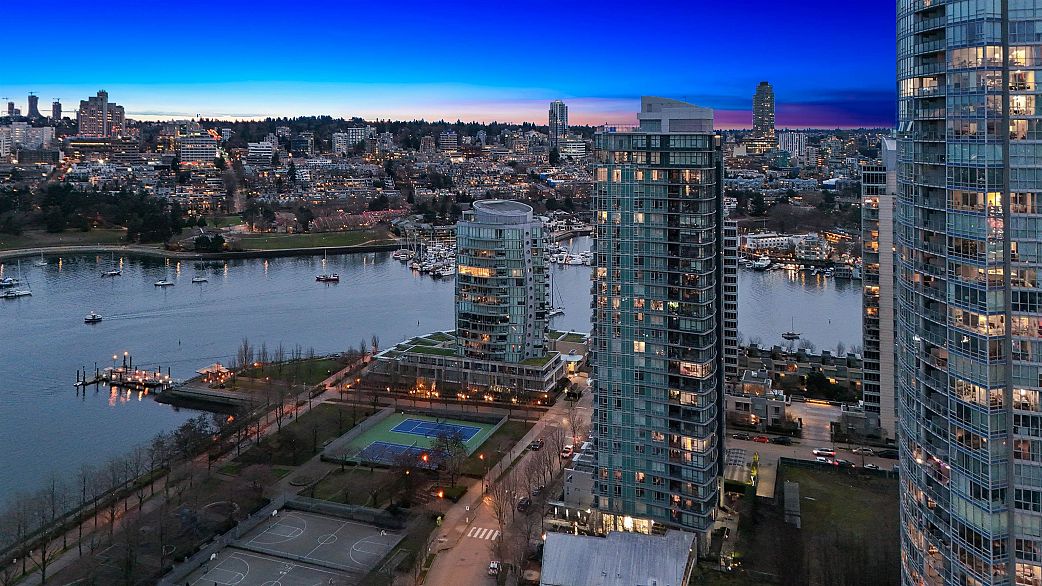 3002 1483 Homer Street