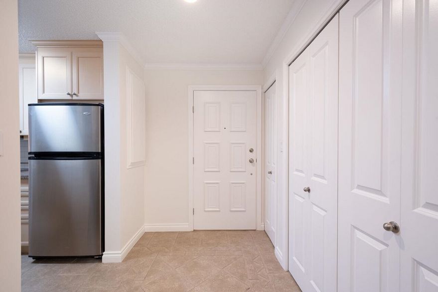 207 333 Wethersfield Drive