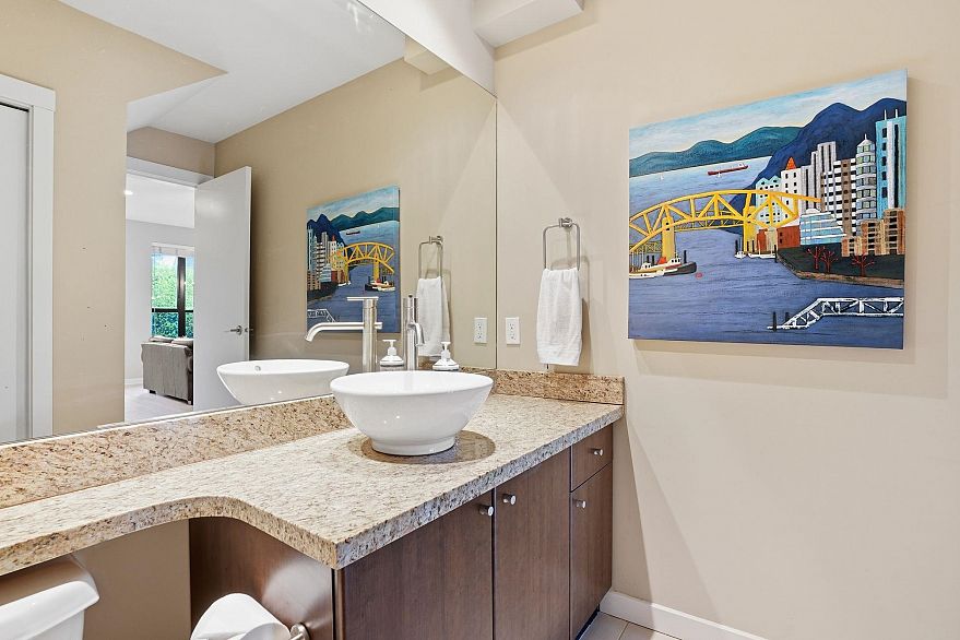 3 1863 Wesbrook Mall