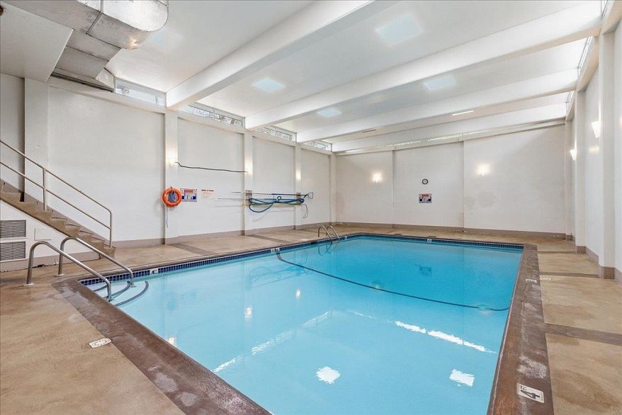 1608 1251 Cardero Street