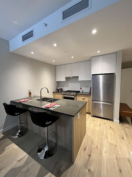 1205 3430 E Kent Avenue South