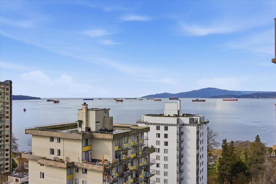 1608 1251 Cardero Street